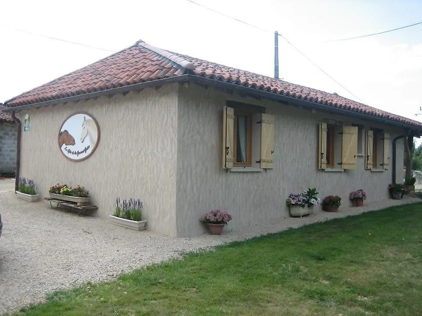 Gite De La Jument Grise Lescheroux